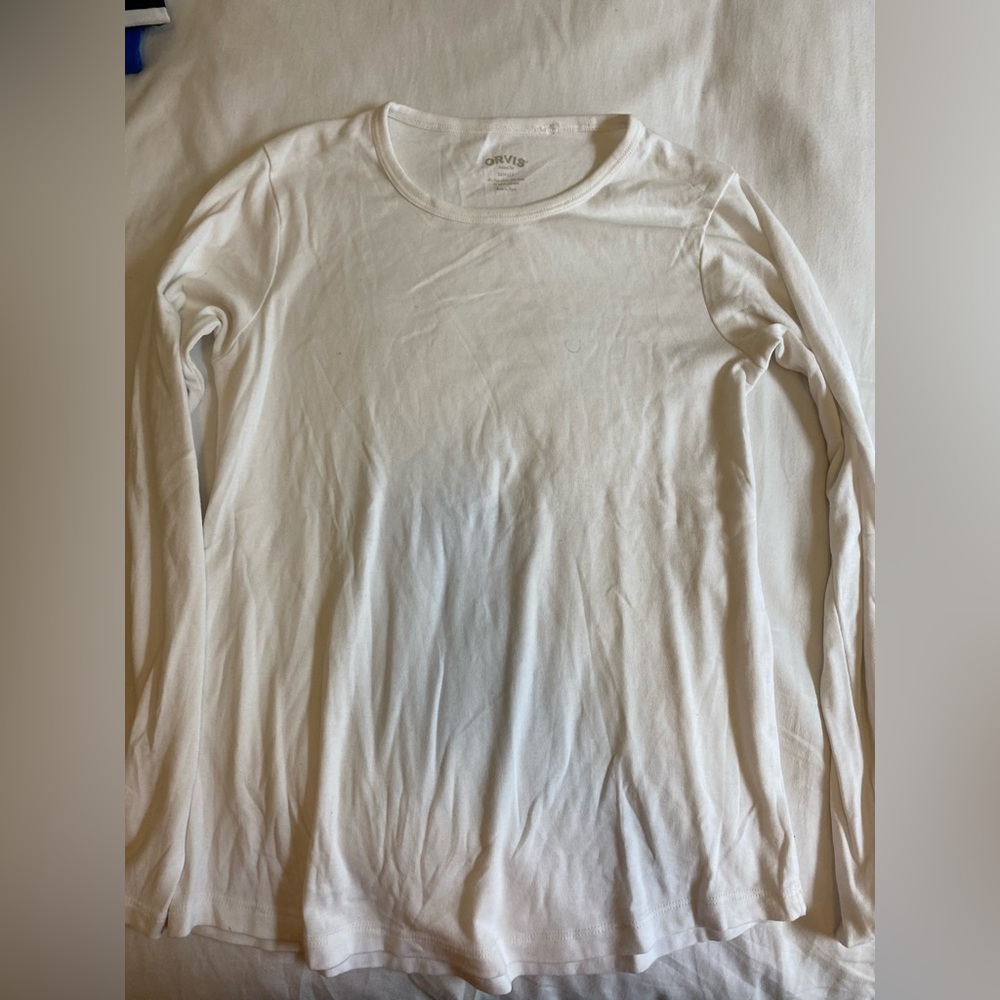 Orvis white extra small long sleeve t-shirt never worn, layering top